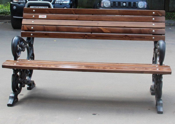 Скамейка чугунная «Жасмин» 2,0 м (3 опоры)
